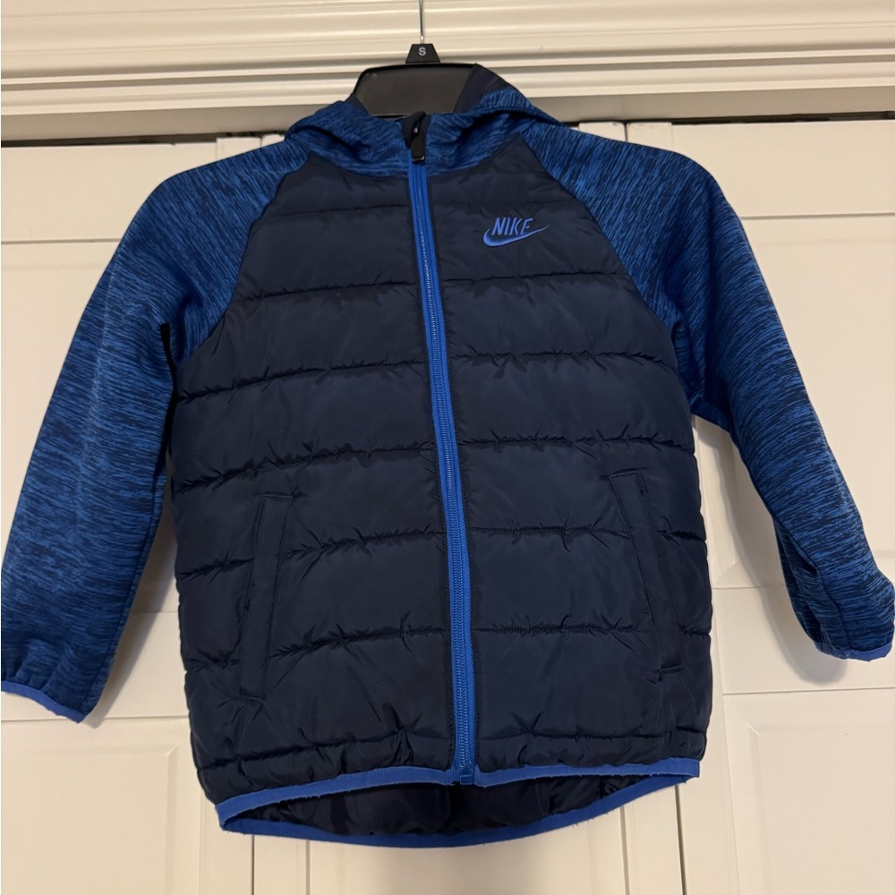 Nike Dark Blue Jacket - Youth Size 6